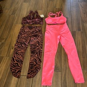Fabletics New two sets sold together gorgeous size medium